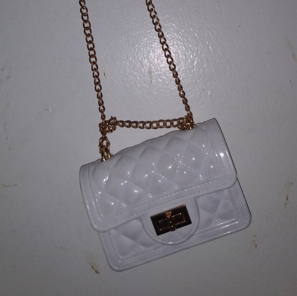 Mini Chiq Hand size Pocketbook - Picture 5 of 9